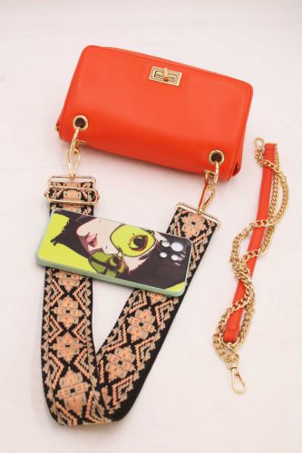 tom-et-eva-poch-large-orange-2